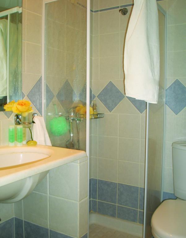 Hotel Florakis Livanátai Pokoj fotografie