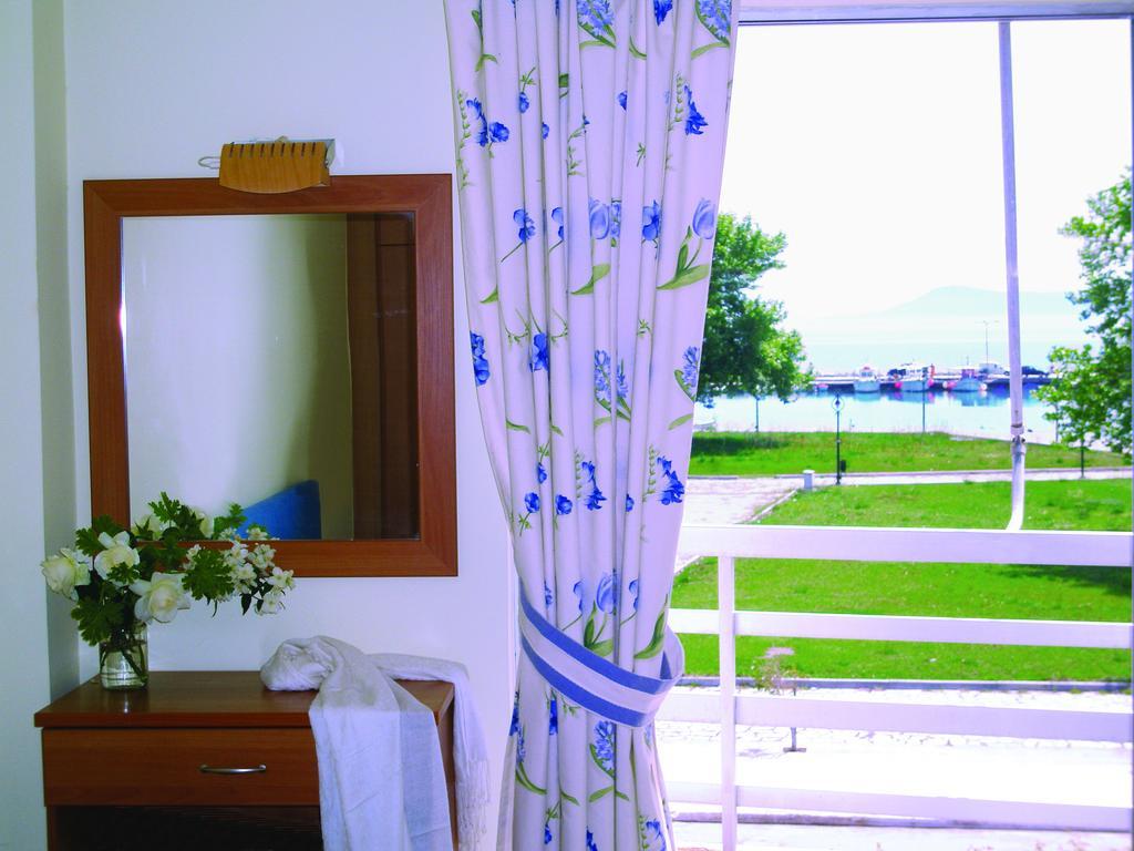 Hotel Florakis Livanátai Pokoj fotografie