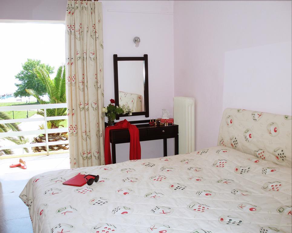 Hotel Florakis Livanátai Pokoj fotografie